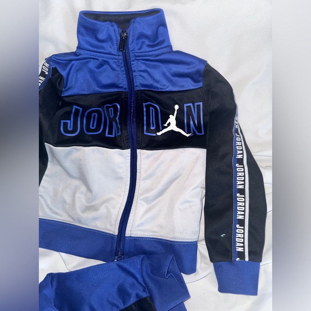 (NWT) JORDAN FIT - Picture 2 of 9